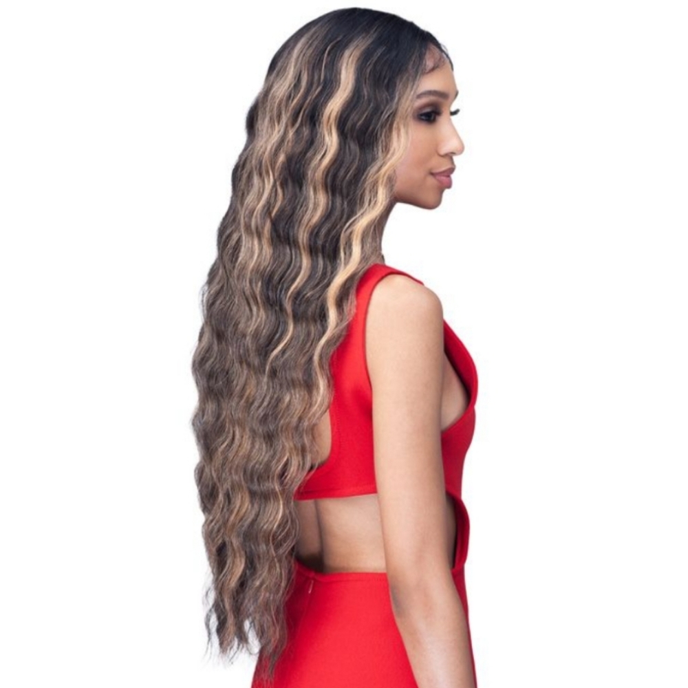 NWT! BOBBI BOSS - Kaba